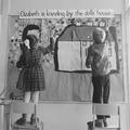 Children Painting at the George Elliot primary school Image preview